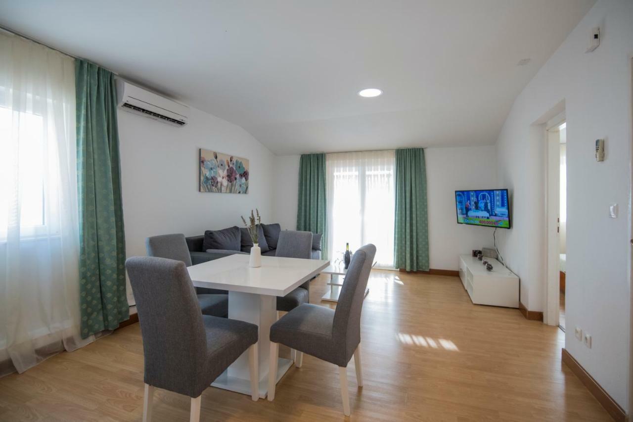 Apartment Katarina Podstrana